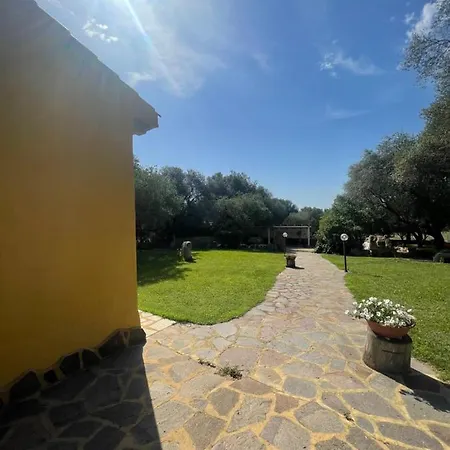 Будинок відпочинку Azienda Agrituristica Contras *